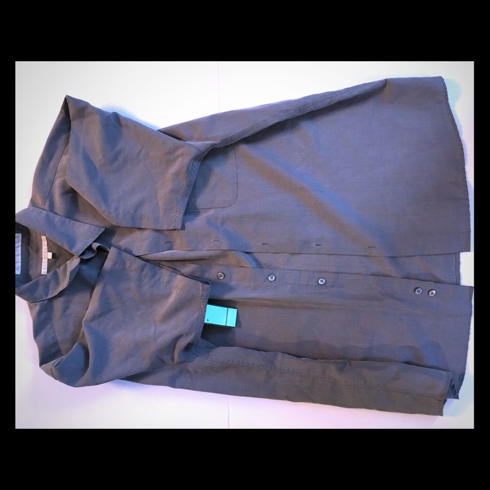 Lg perry Ellis short sleeve shirt